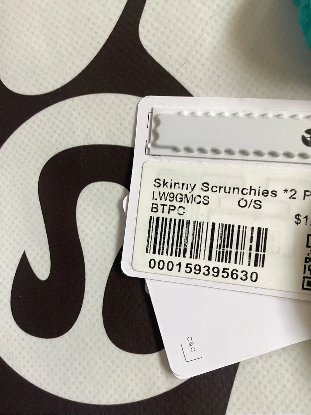 Lululemon skinny scrunchies bundle